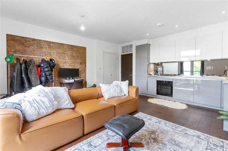 Gloucester Drive, London, N4