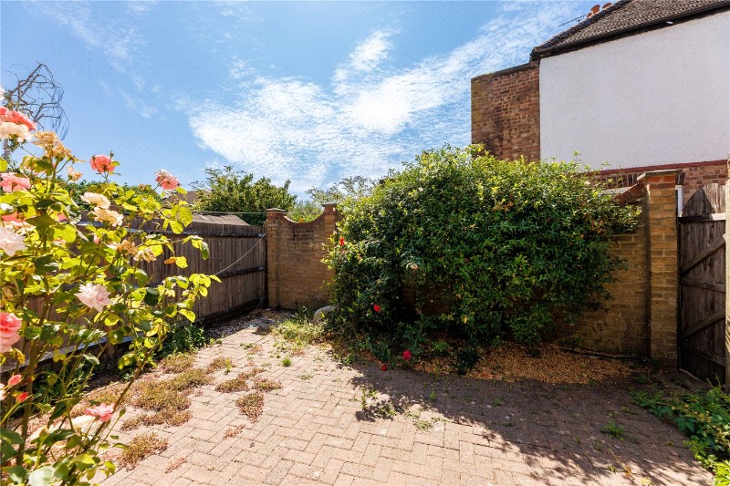 Gressenhall Road, London, SW18