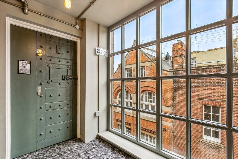 Beardell Street, London, SE19