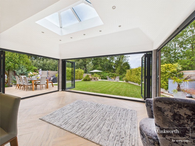 Dewe Lane, Burghfield, Reading, Berkshire, RG30