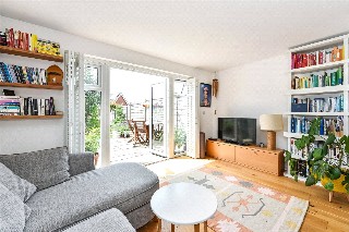 Beckless Avenue, Clanfield, Waterlooville, PO8
