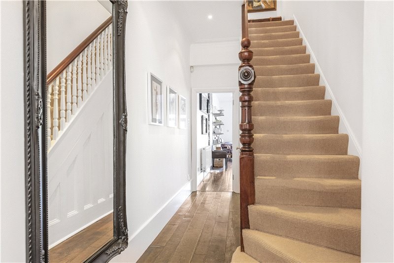 Brook Gardens, Barnes, London, SW13