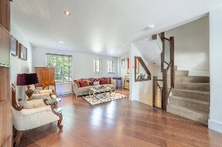 Abinger Mews, Maida Hill, London, W9