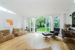 Hillersdon Avenue, Barnes, London, SW13