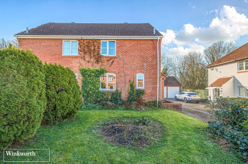 Clover Field, Lychpit, Basingstoke, Hampshire, RG24