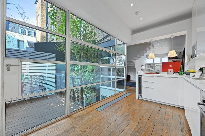 Chepstow Road, London, W2