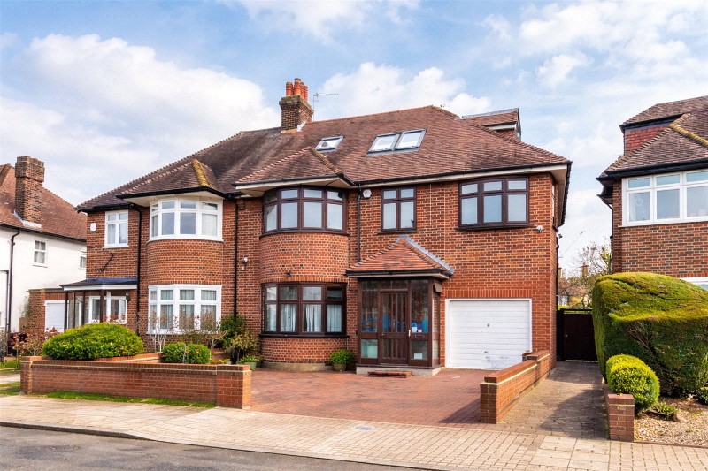Sispara Gardens, London, SW18