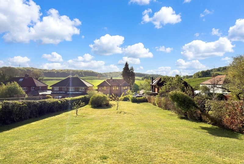 Warrendene Road, Hughenden Valley, Buckinghamshire, HP14