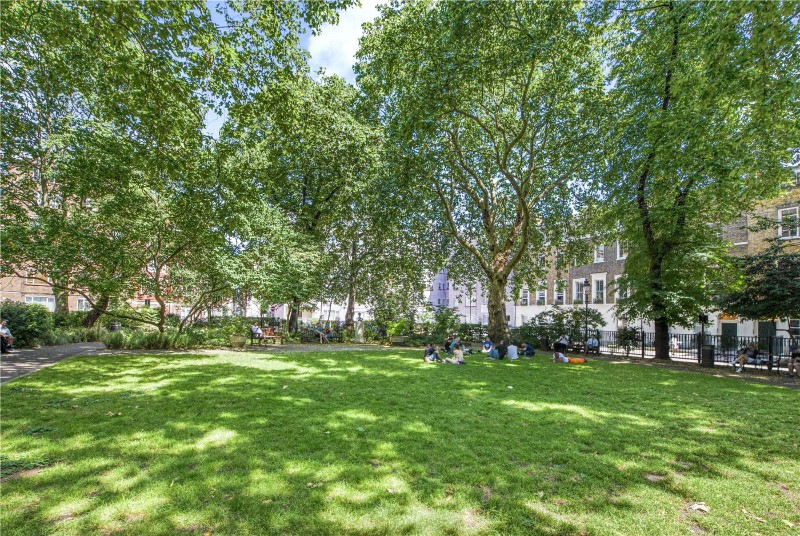 Red Lion Square, London, WC1R