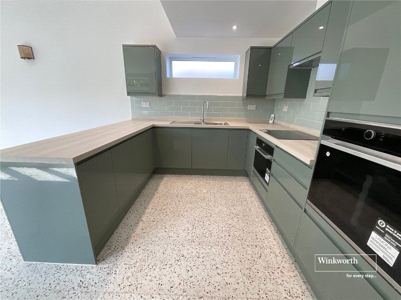 Moat Lane, Barton on Sea, New Milton, Hampshire, BH25