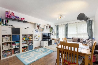 Wellesley Road, London, W4