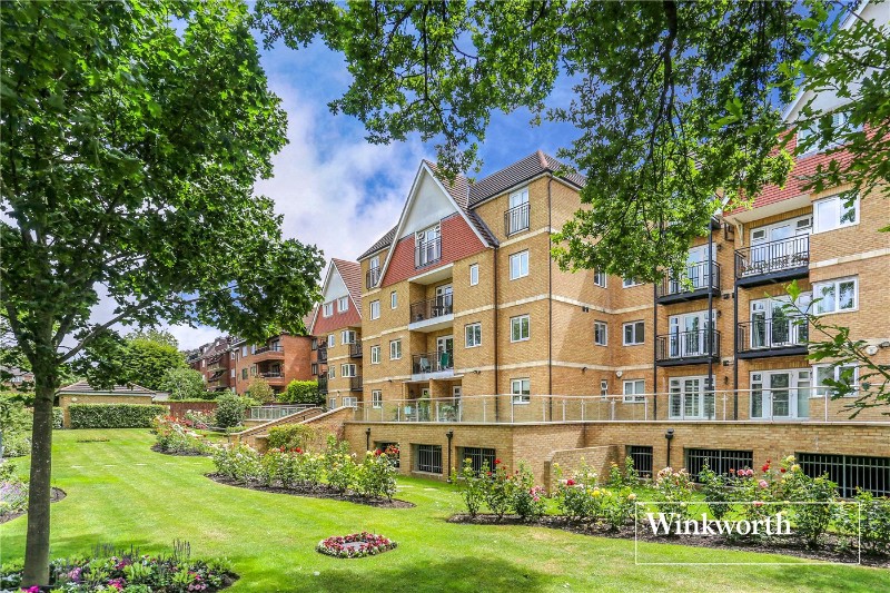 Beach Lodge, 66 Hendon Lane, Finchley, London, N3