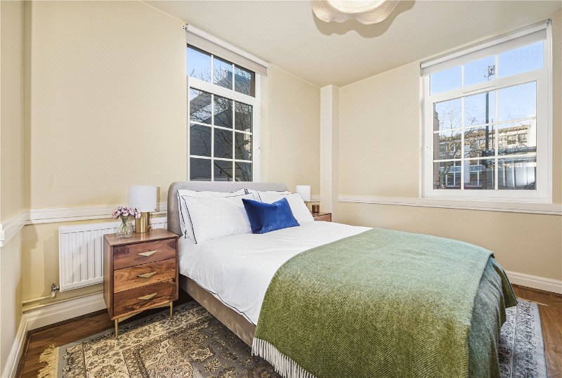 Topham Street, London, EC1R