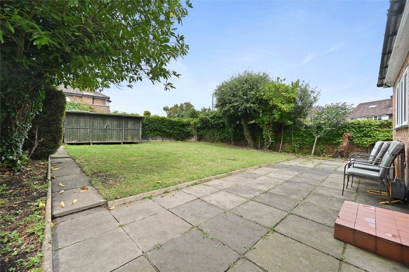 St. Dunstans Gardens, London, W3