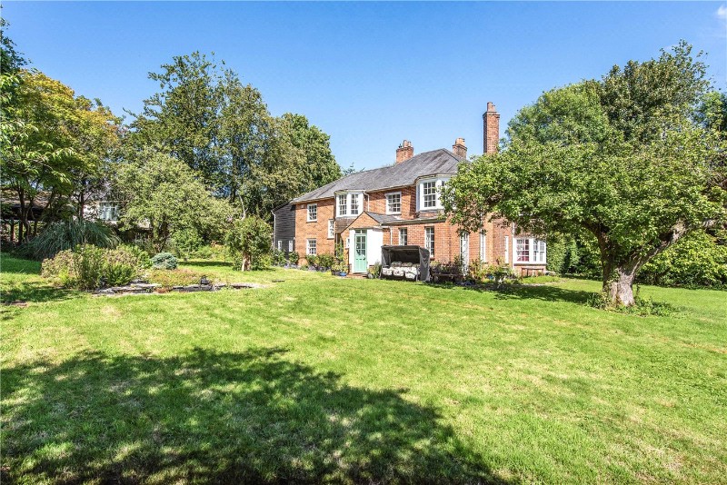 Cliff Way, Compton, Winchester, Hampshire, SO21