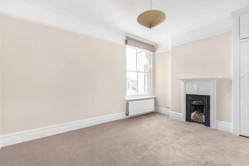 Riverview Gardens, London, SW13