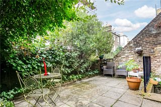 Crookham Road, Fulham/Parsons Green, SW6