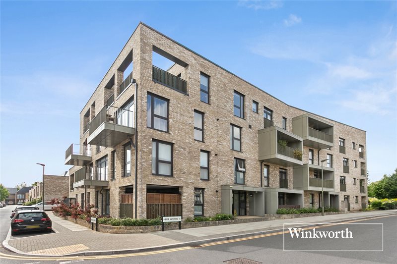 Hera Avenue, Barnet, EN5