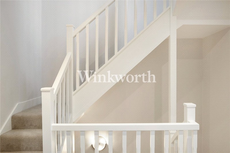 Frankum Mews, London, N22