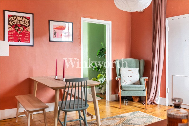 Victoria Crescent, London, N15