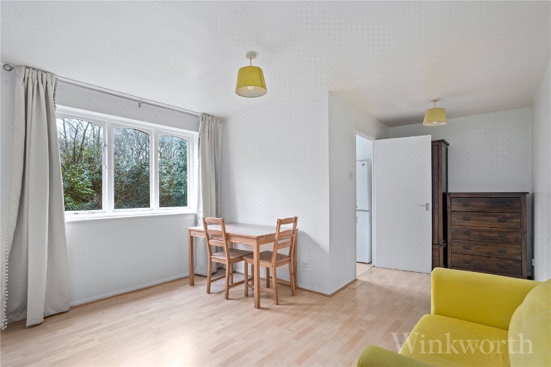 Samuel Close, London, SE14