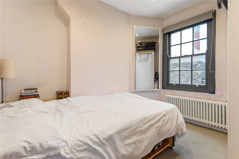 Newark Street, London, E1