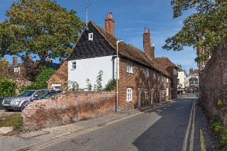Linden Grove, Canterbury, Kent, CT2