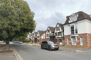Warwick Road, Beaconsfield, HP9