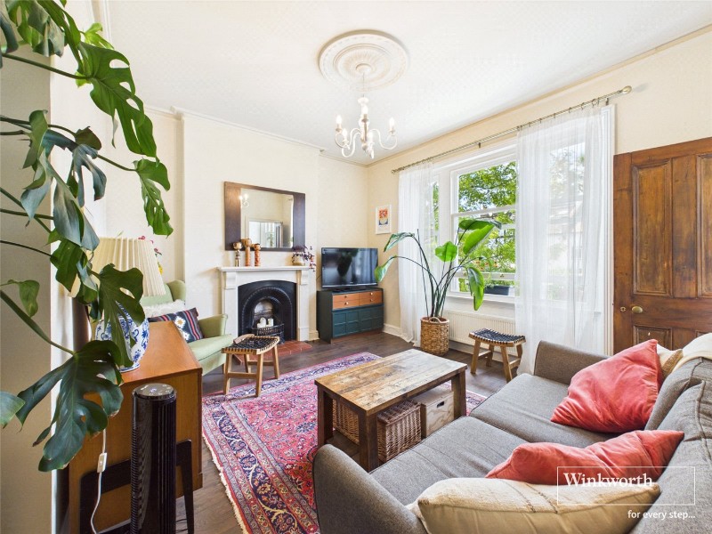 Sunny Gardens Road, Hendon, NW4