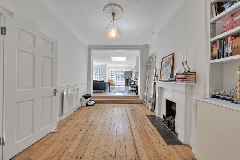 Ordnance Hill, St John's Wood, London, NW8