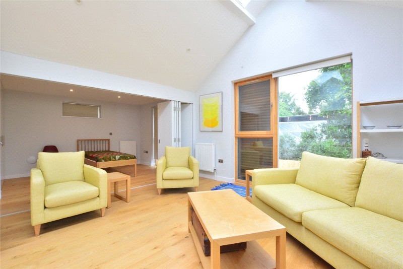 Langton Way, London, SE3