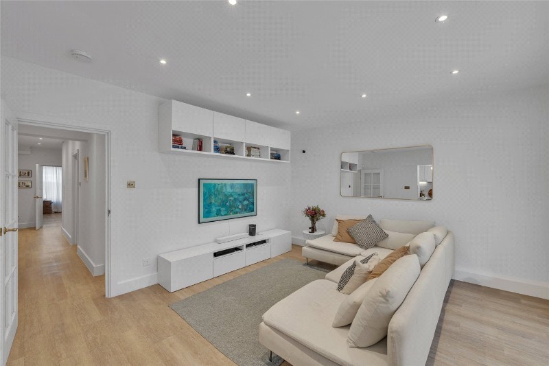 Cleve Road, London, NW6