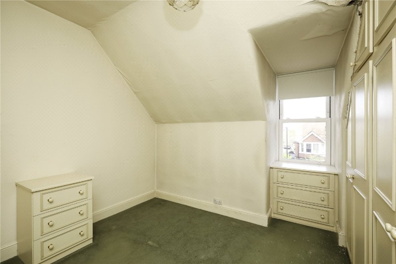 Twyford Avenue, London, W3