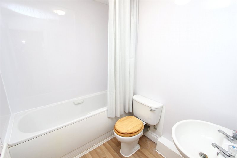 Rectory Road, Grays, RM17