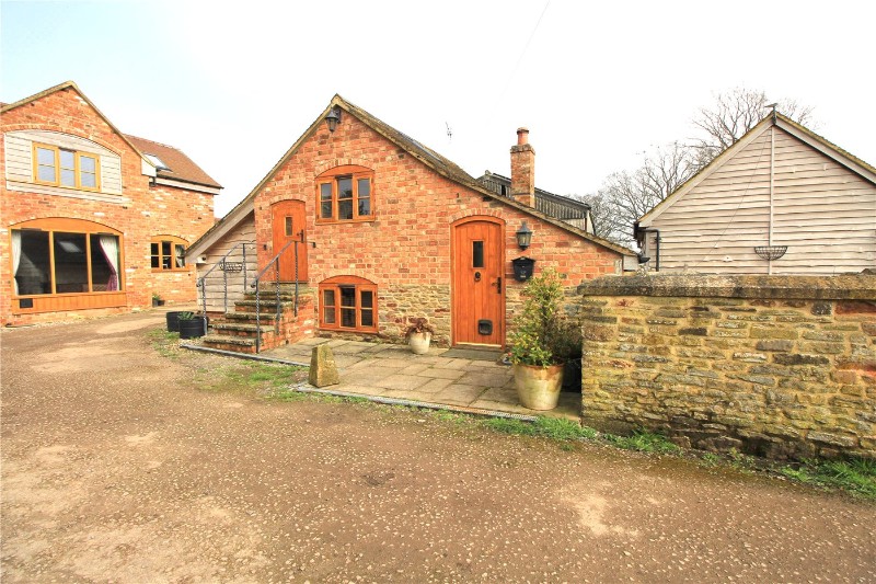 Moat Lane, Taynton, Gloucester, Gloucestershire, GL19