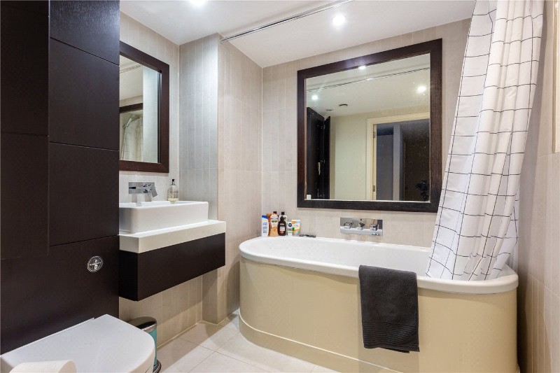 Leonard Street, London, EC2A