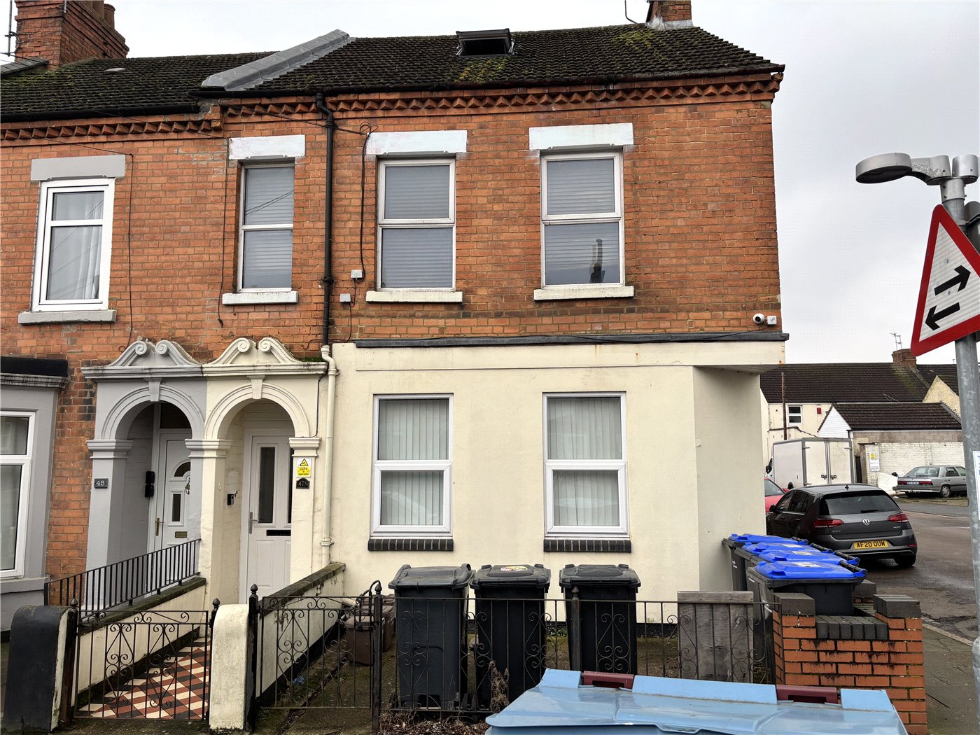 Adams Avenue, Northampton, NN1