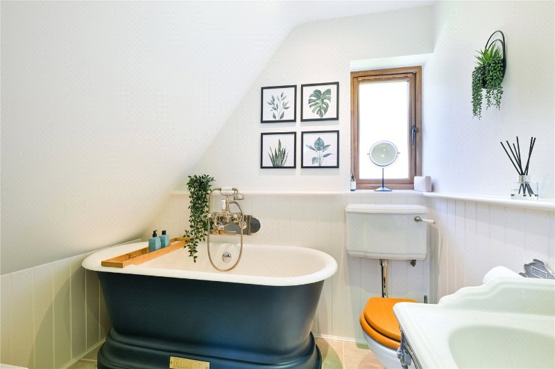 Rickman Hill Road, Chipstead, Coulsdon, Surrey, CR5