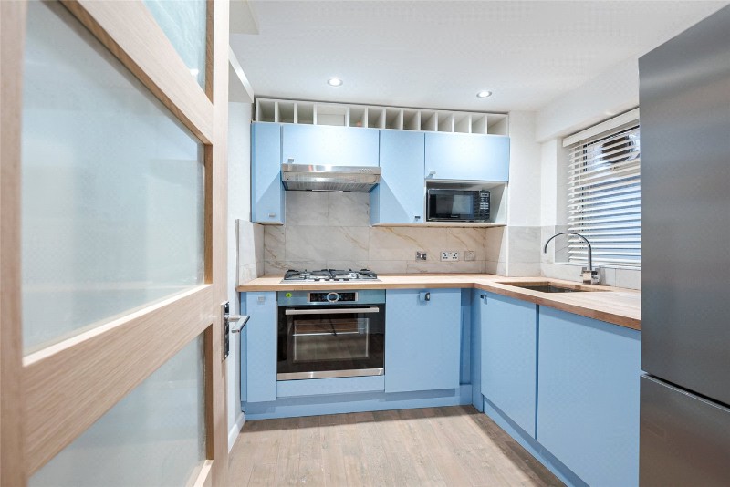 Grosvenor Road, London, SW1V