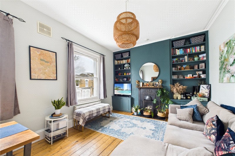 Rattray Road, London, SW2