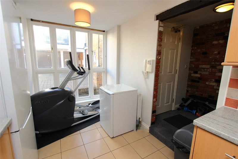 Winterbon Mews, Rochford, Essex, SS4