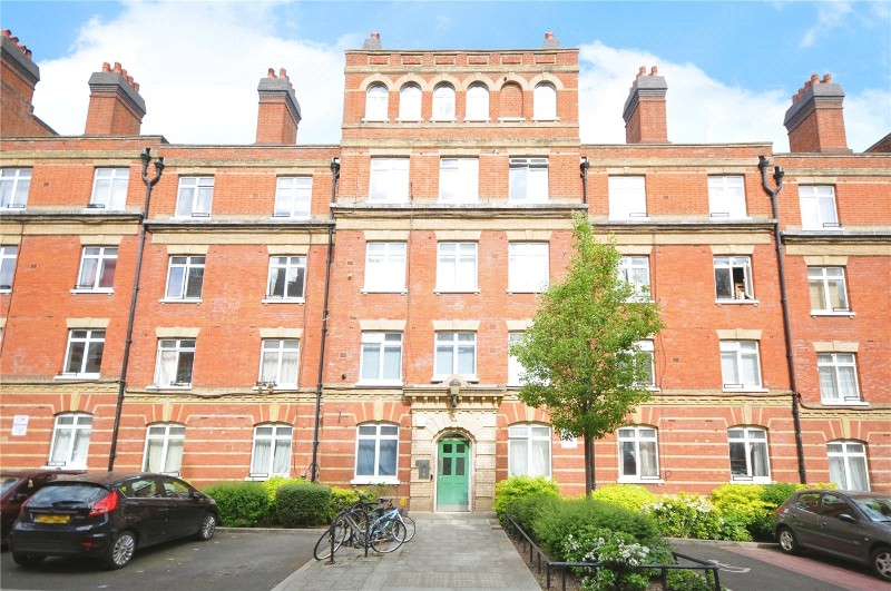 Peabody Estate, Rosendale Road, London, SE24