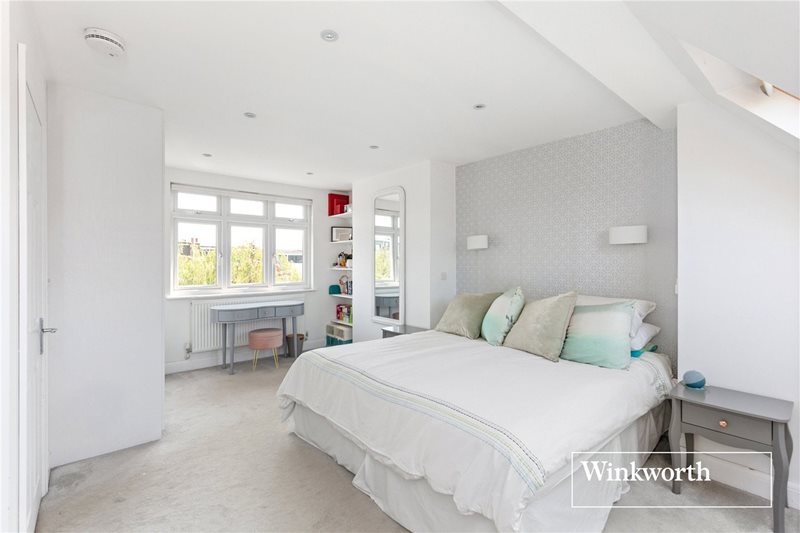 Woodlands Avenue, Finchley, London, N3