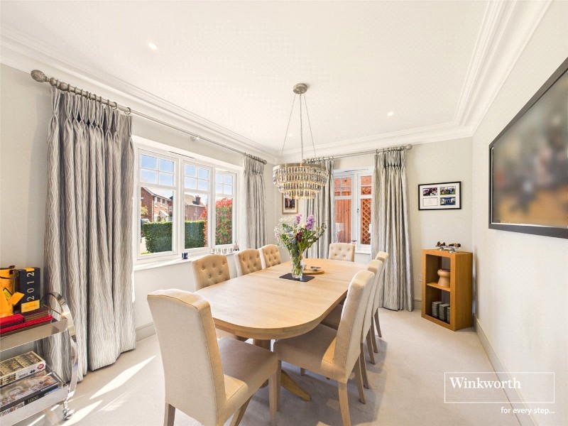 Sheffield Close, Pangbourne, Reading, Berkshire, RG8