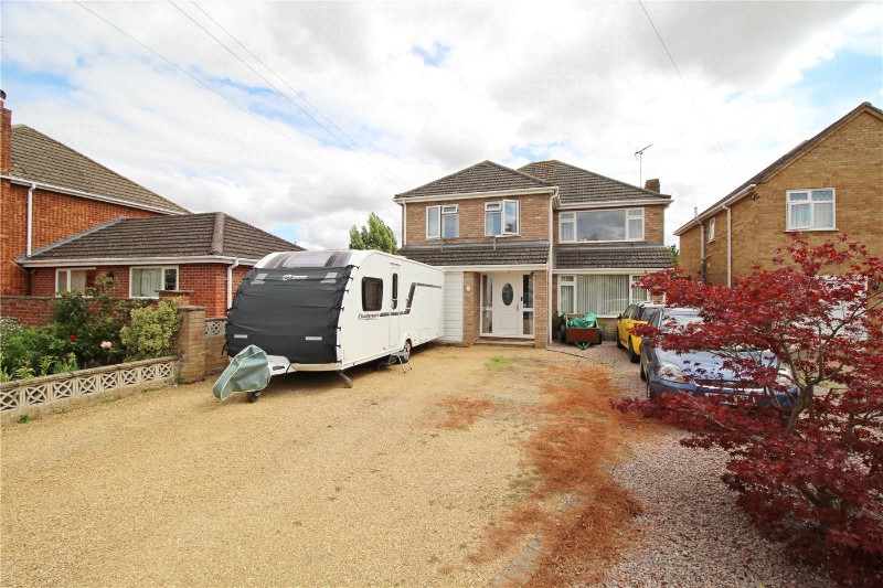 Linchfield Close, Deeping St. James, Peterborough, Lincolnshire, PE6