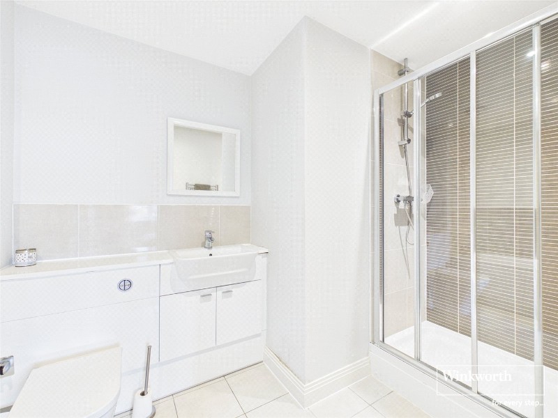 Freshers Grove, Earley, Reading, RG6