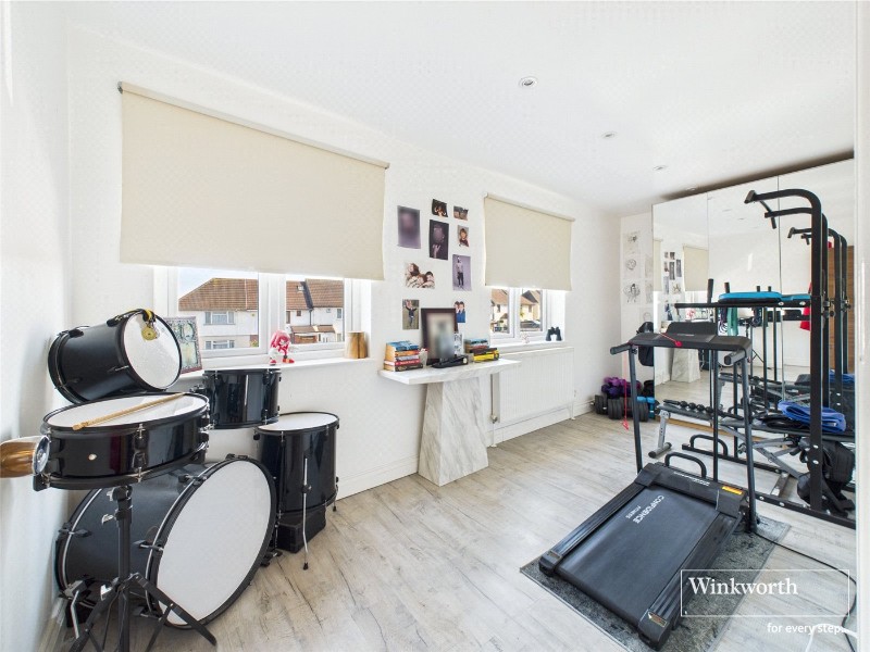 Kingsbury Road, Kingsbury, London, NW9
