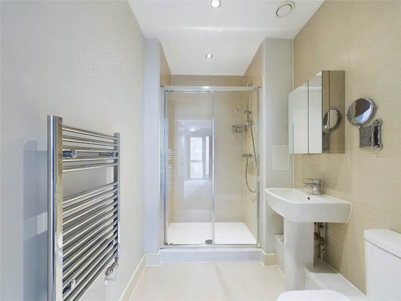 Guardian Avenue, London, NW9