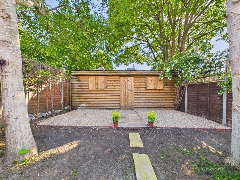 Bourneside Road, Addlestone, Surrey, KT15