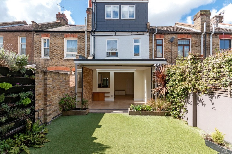 Gassiot Road, London, SW17